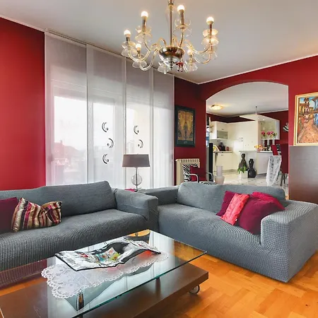 Appartamento Luxury On Two Floors With Swimming Pool